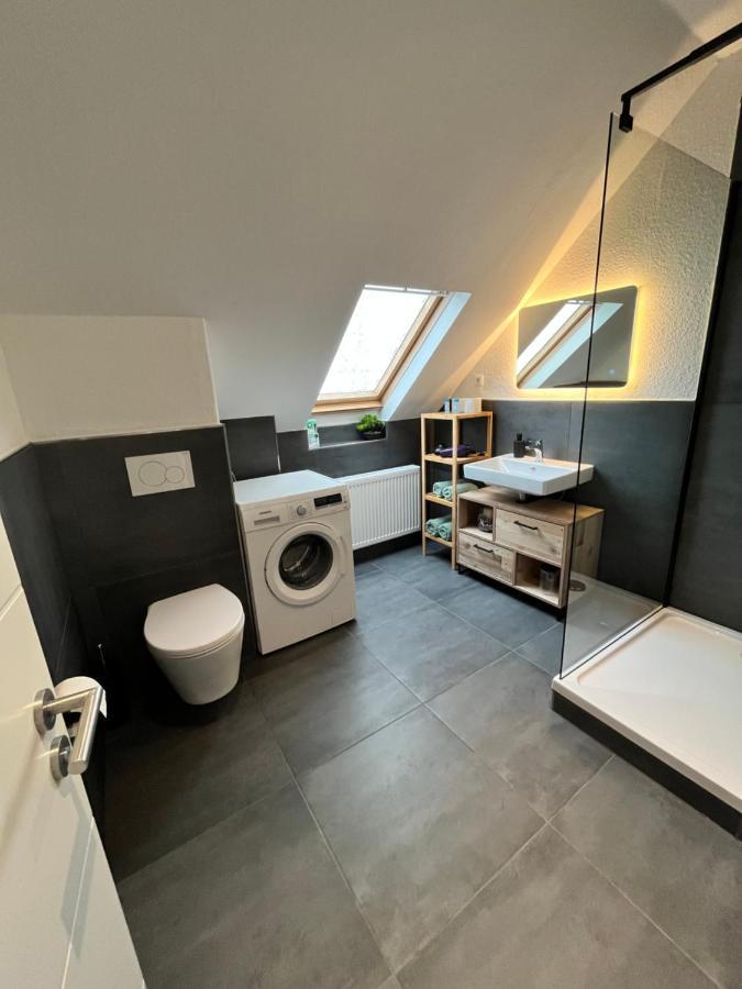 Appartment Miami , Naehe Duesseldorf ,Messe ,Hbf ,City, Wifi, Helios Hospital Крефельд Екстер'єр фото